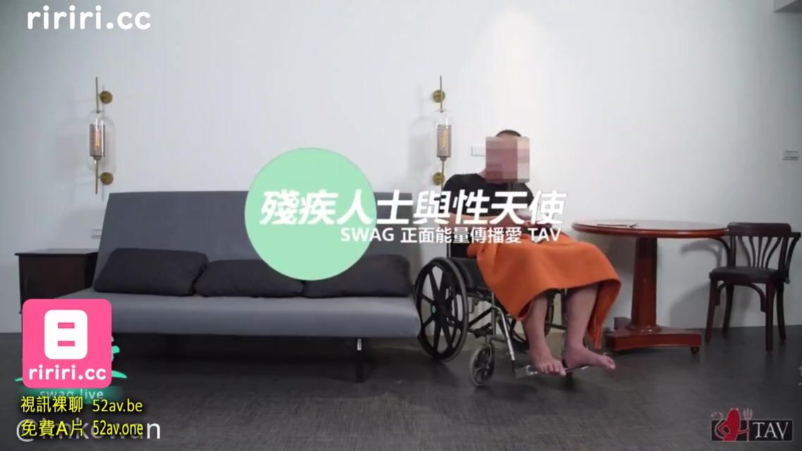 提供性服務的愛心美女灣灣讓身心障礙車禍患者體驗高潮