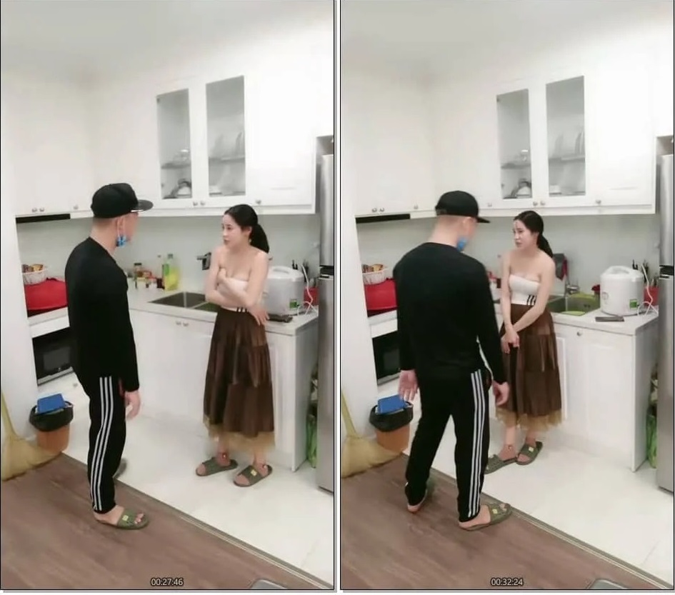 Drama rendition of a friend not at home wife in the cooking kitchen snap, do not do not half-push to take off the panties, standing back into the move to the chair to thrust