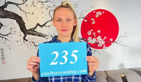 Linda Leclair - Welcome to our erotic casting - E235