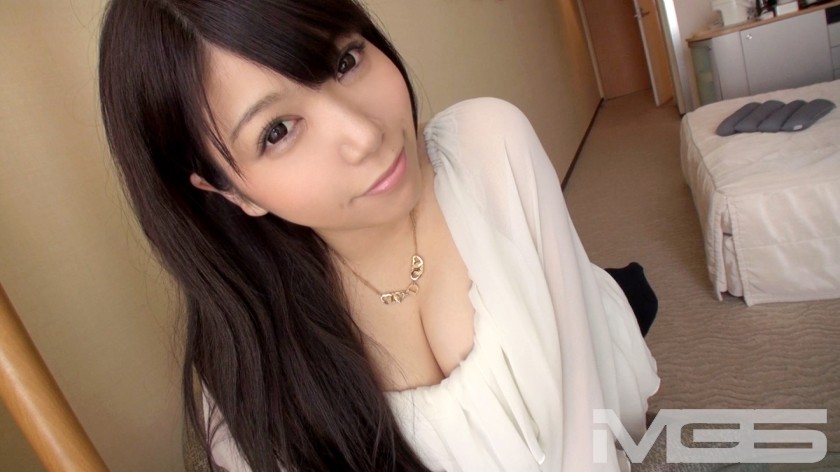 SIRO-1466 Amateur private photographing, Submission. 347 Rina, 20 years old, maid cafe worker