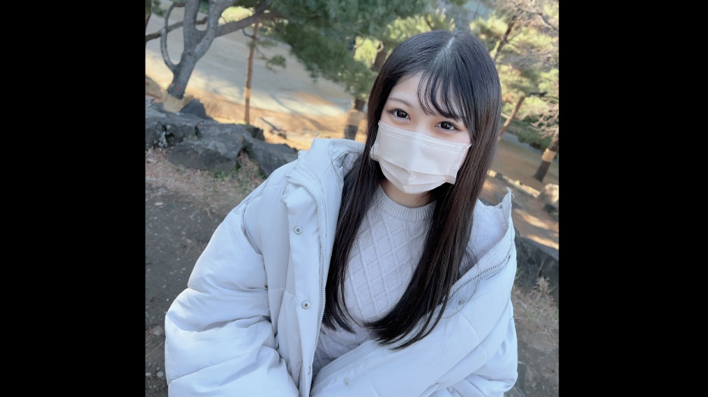 FC2-PPV-3237986 First time shooting and face to face! Limited time only until 4/3! A 20 year old virgin student working at a cafe in Dogenzaka... She has a cute face, but she's so sensitive and sensitive that you'd be surprised how sensitive she is!