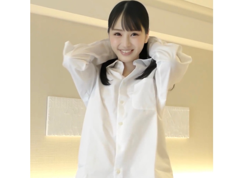 FC2-PPV-3338710 Hinatachan is back, beyond cute! She is a little bit cute and she is a little bit hot!