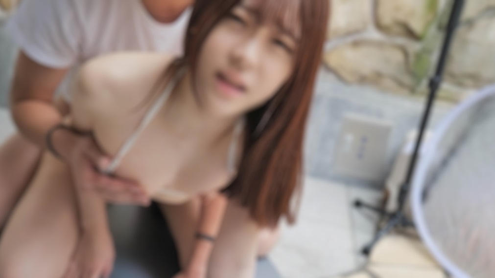 FC2-PPV-2351692 Beautiful Girl x Natural Light x Full-Size Single-Lens Reflex Camera x 4K Image Quality ♥The Most Extreme Raw Nakadashi [With Limited First Edition Luxury Privilege]!